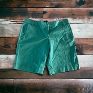 J Crew Stretch City Fit Womens Green Cotton Chino Shorts Size 6 33” Waist